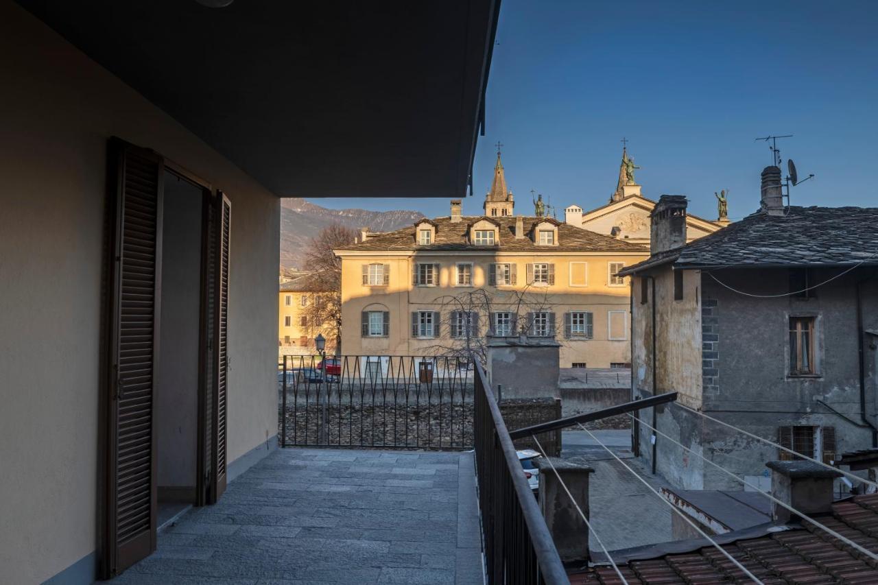 Aosta Maison Forum Esterno foto